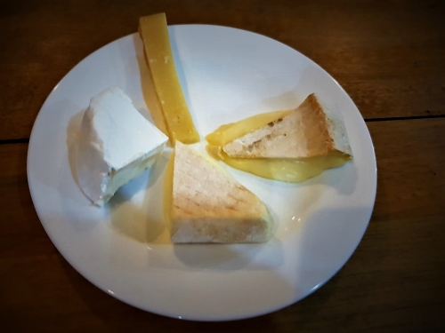 Curso de Degustação de Pães, Vinhos e Queijos